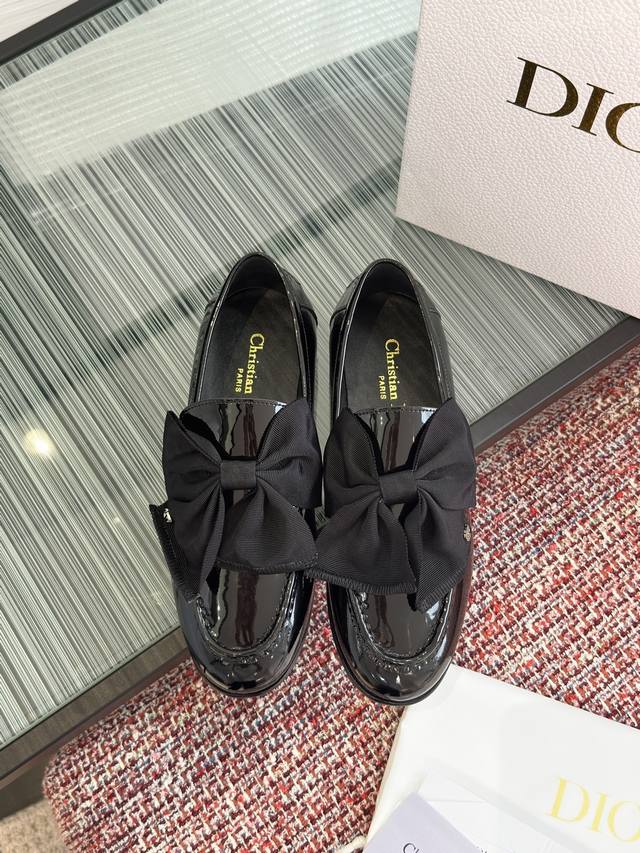 Top Version: Dior 20256 Early Spring New Issimo Bow Flat Loafers These Dior Issi