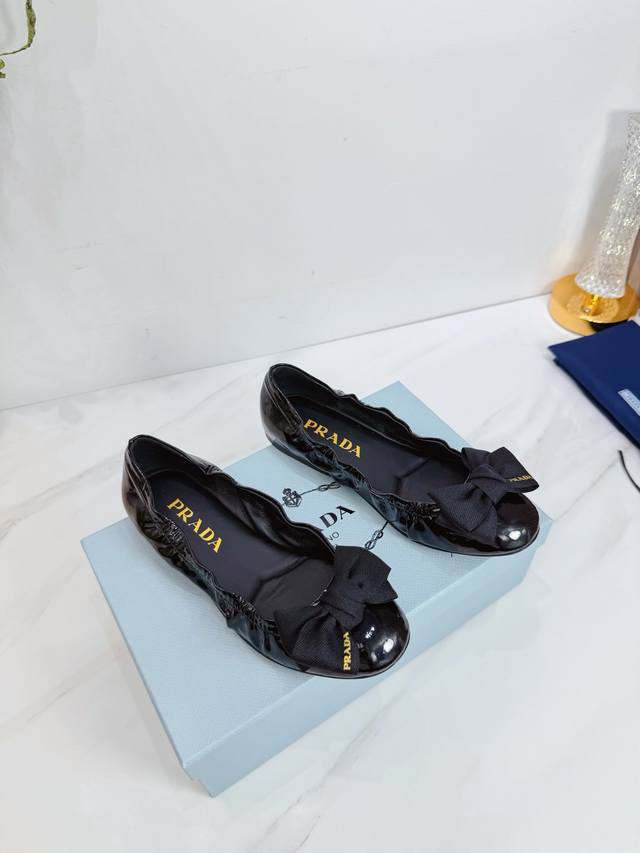 Factory Direct Release 2026 Sss: Prada's latest long and short boots, sandals,
