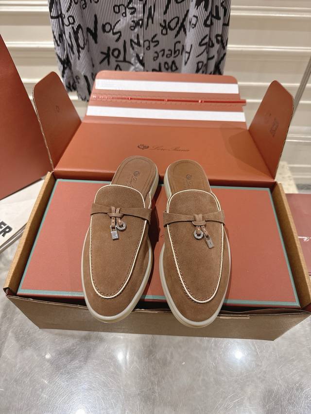 Brand new upgraded version, with airplane box. half-slipper top-tier upgraded v