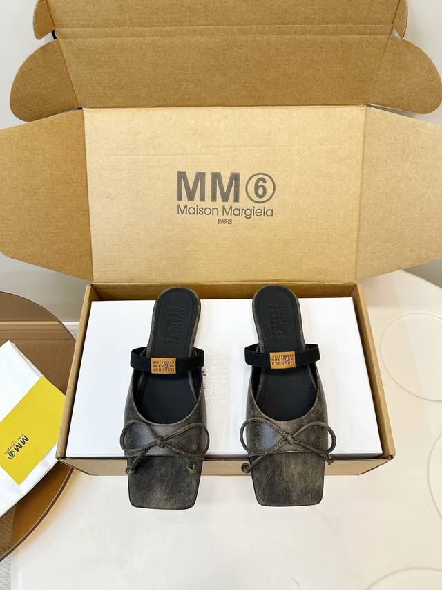 Mm6 Maison Margiela Square Toe Bow Mule Slippers Mm6 Maison Margiela square toe