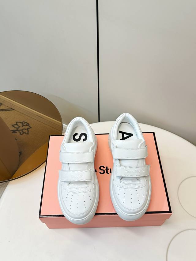 Acne Studios X Moomin Collaboration Platform White Sneakers with Velcro Smiley F