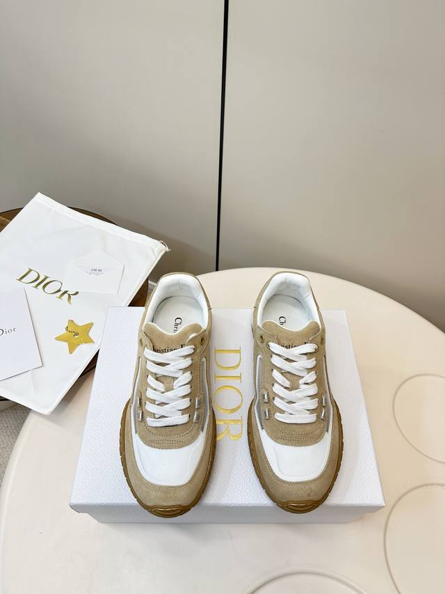 Dior Run'n'dior Sneakers - Stylish, Breathable Running Shoes. The Dior Run'n'dio
