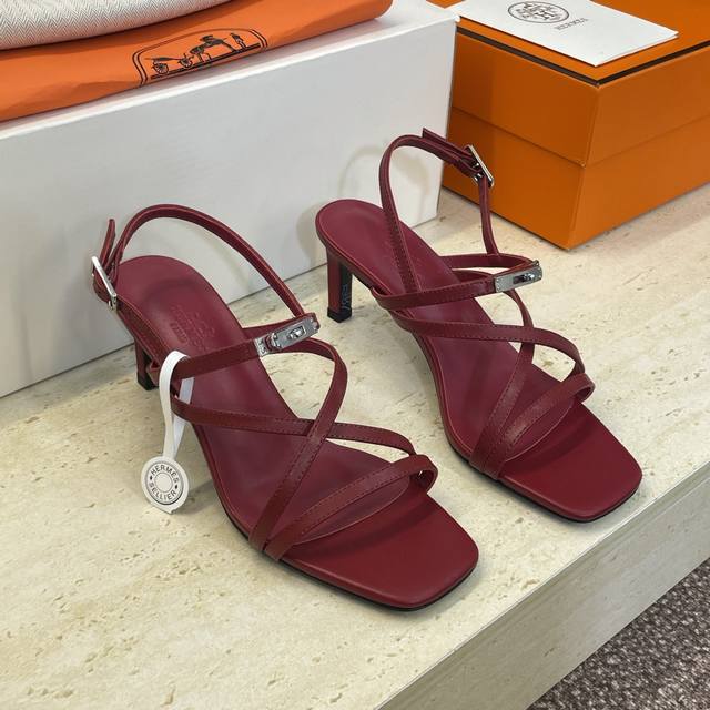 Factory direct price, comes with a full set of airplane box. Dongguan-made Herme