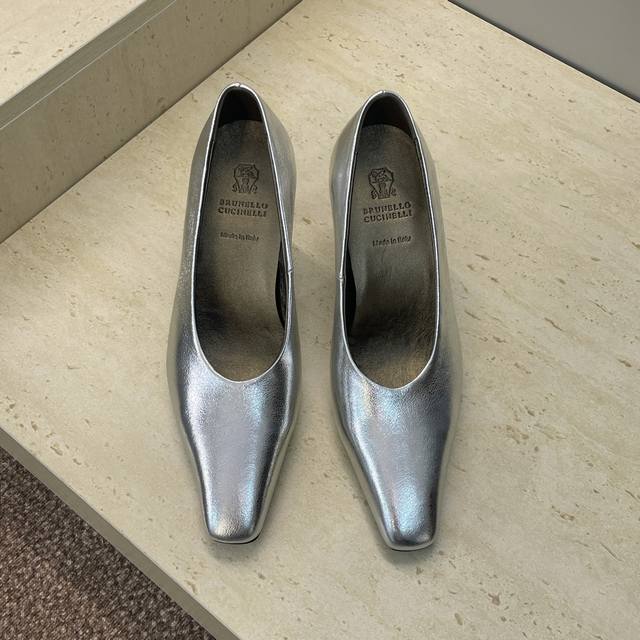 Factory price Brunello Cucineli 2026 Early Spring New Beaded Women's Shoes Bc Hi