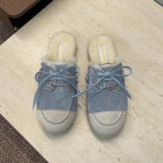 Factory price p Chanel 2025 Early Autumn Runway New Punk Style Flat Lace-up Wome