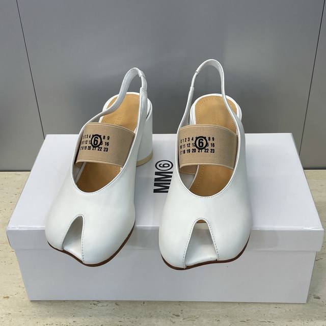 Factory price p Maison Margiela 2026 Early Spring New Flat Jelly Color Women's S