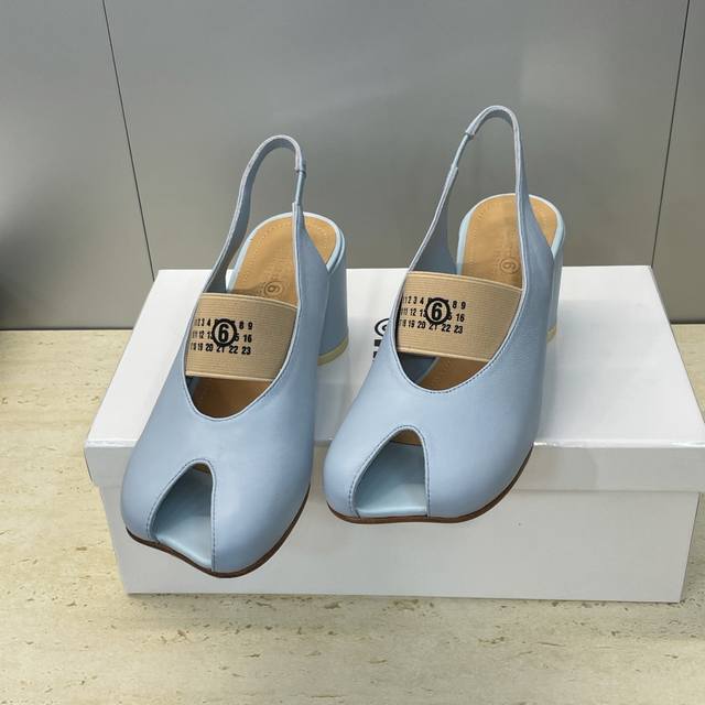 Factory price p Maison Margiela 2026 Early Spring New Flat Jelly Color Women's