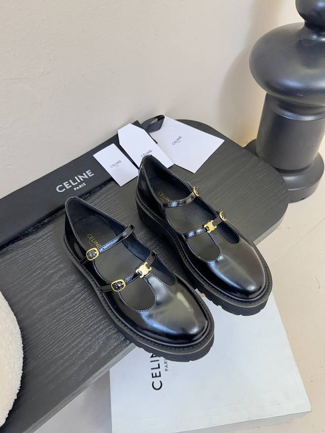 Celine Thick-Soled Tassel Brogue Loafers Derby Shoes Original Purchase and Devel