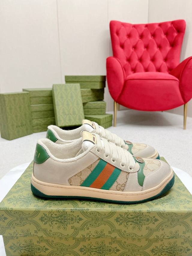 Female p Male p Gucci import version Gg series distressed sneakers - hot seller!