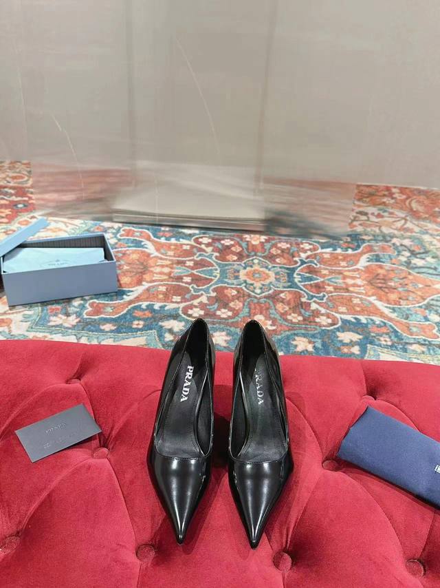 Prada Top-tier version. A Prada shoe suitable for important occasions, this pai
