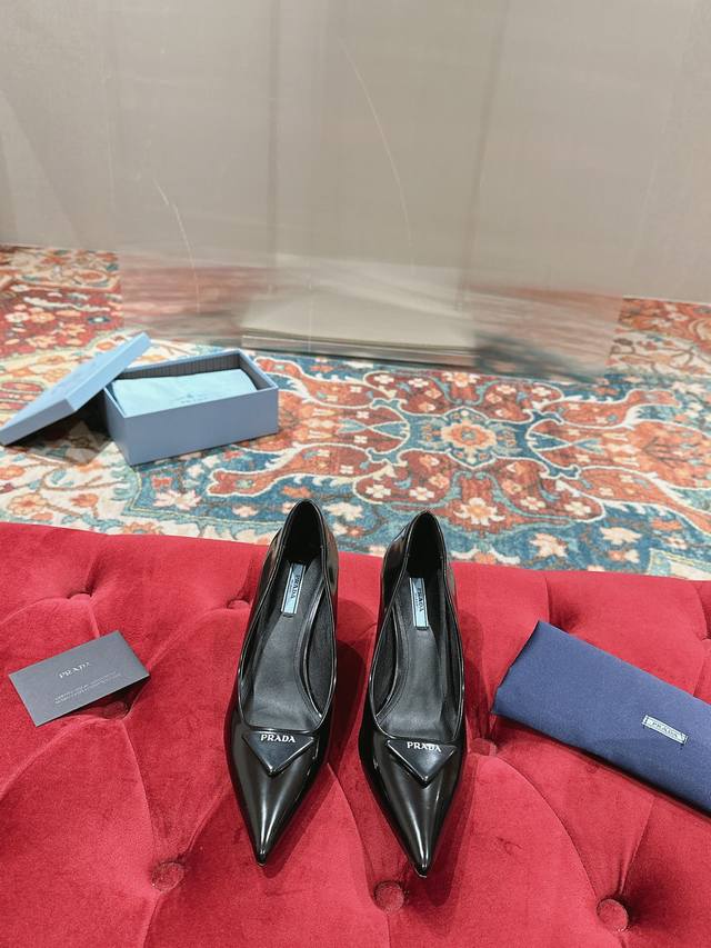 Prada Top-tier version. A Prada shoe suitable for important occasions, this pai