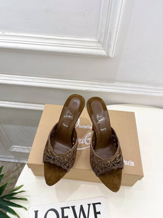 Christian Louboutin Cl Red Sole Shoes 26Ss Early Spring New Arrival Rhinestone