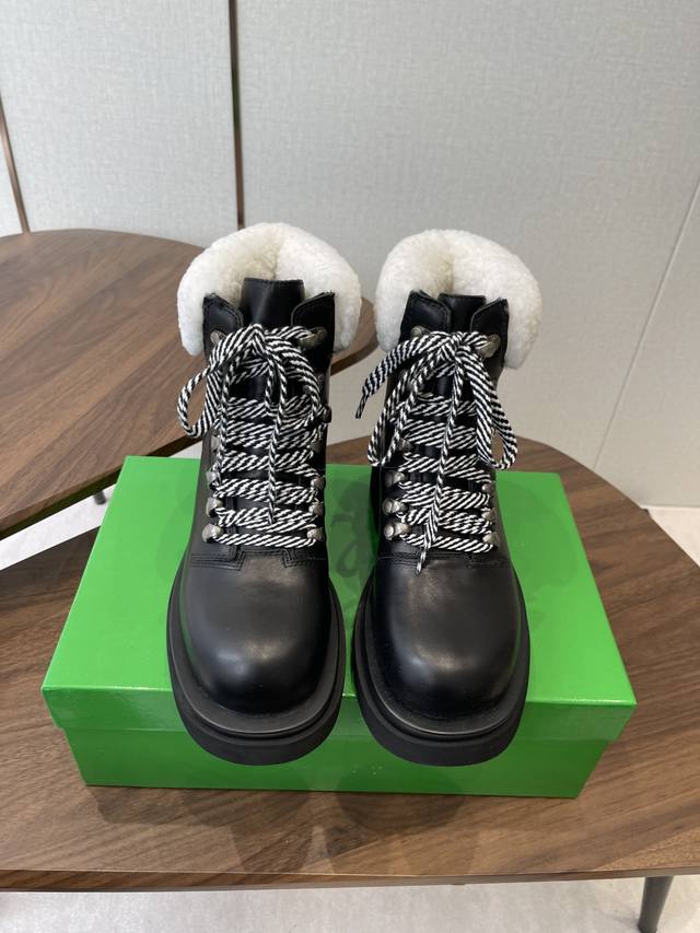 Bottega Veneta 24Ss latest, top-tier version, highest-quality Bv lace-up yellow