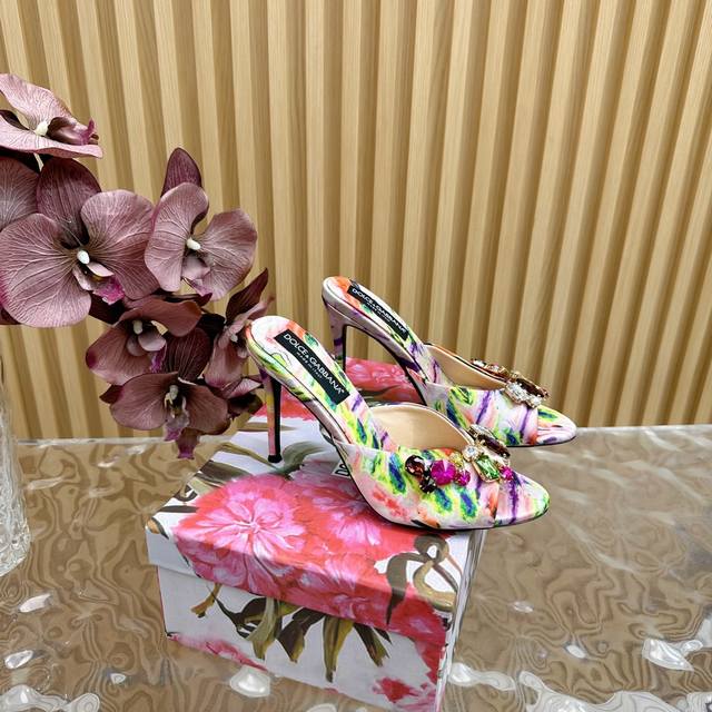 Dolce & Gabbana Exquisite Retro Rhinestone Sandals Italian Classic Luxury High