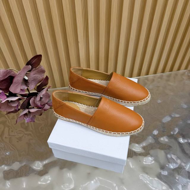 Couple Style Dior 25Ss Early Spring Classic Dior Fisherman Shoes Women's & Men'