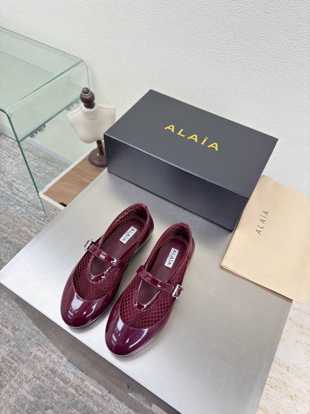 Two-way Alaia Mary Jane Mesh Shoes Rainy days are no problem Flat shoes Alaia F