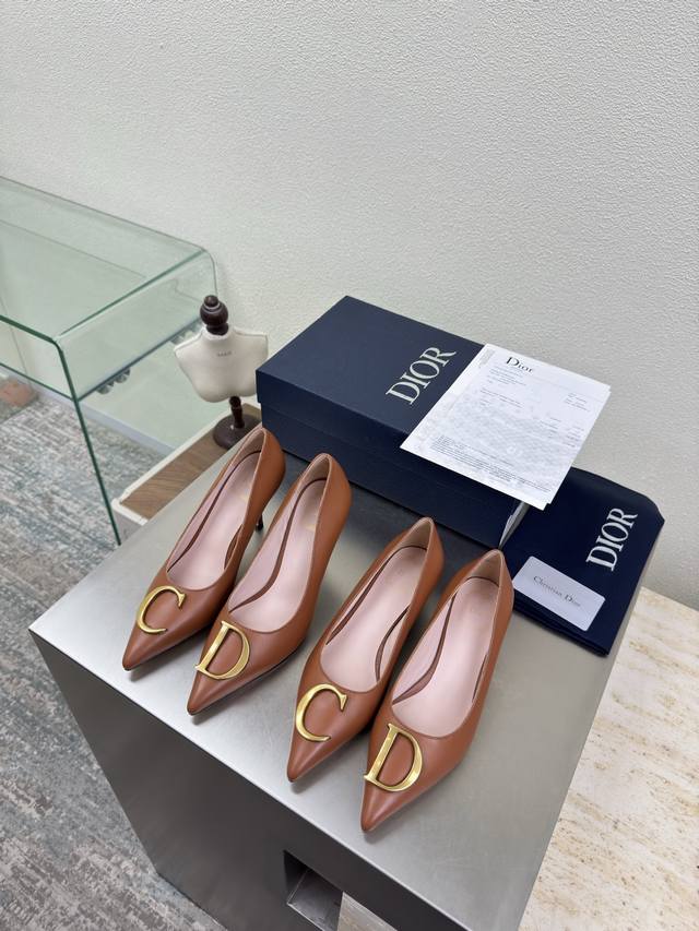 C&D Metal Logo Single Shoes High Heel 9 cm Mid Heel 5.5 cm Brown Lambskin Brand