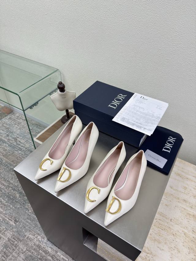 C&D Metal Logo Single Shoes High Heel 9 cm Mid Heel 5.5 cm Off-white lambskin ma