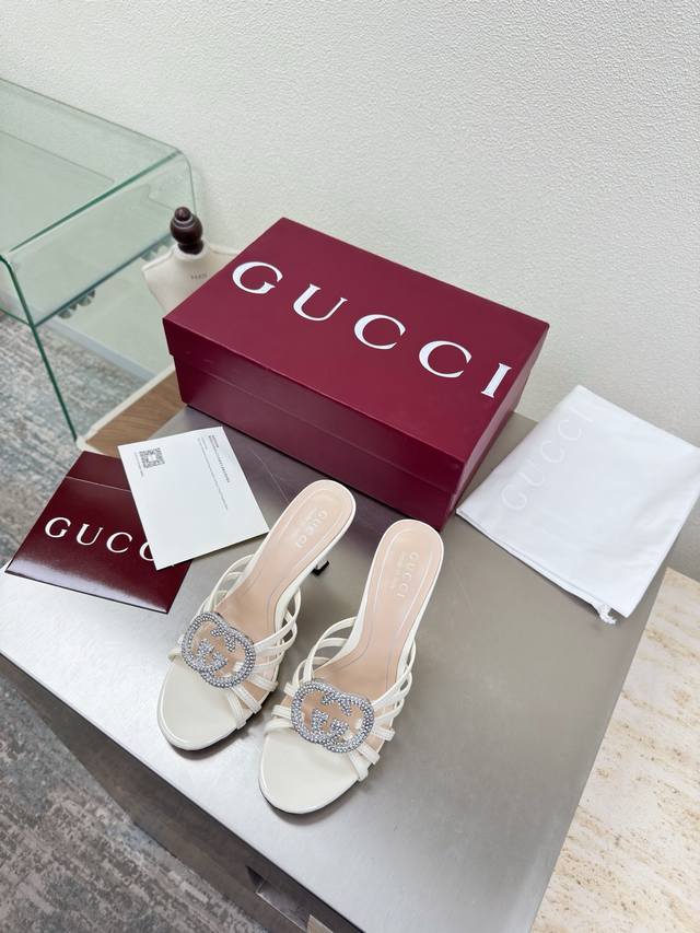 Double G Diamond Buckle Mid-Heel Classic Strappy Slippers Gucci Double G Logo C