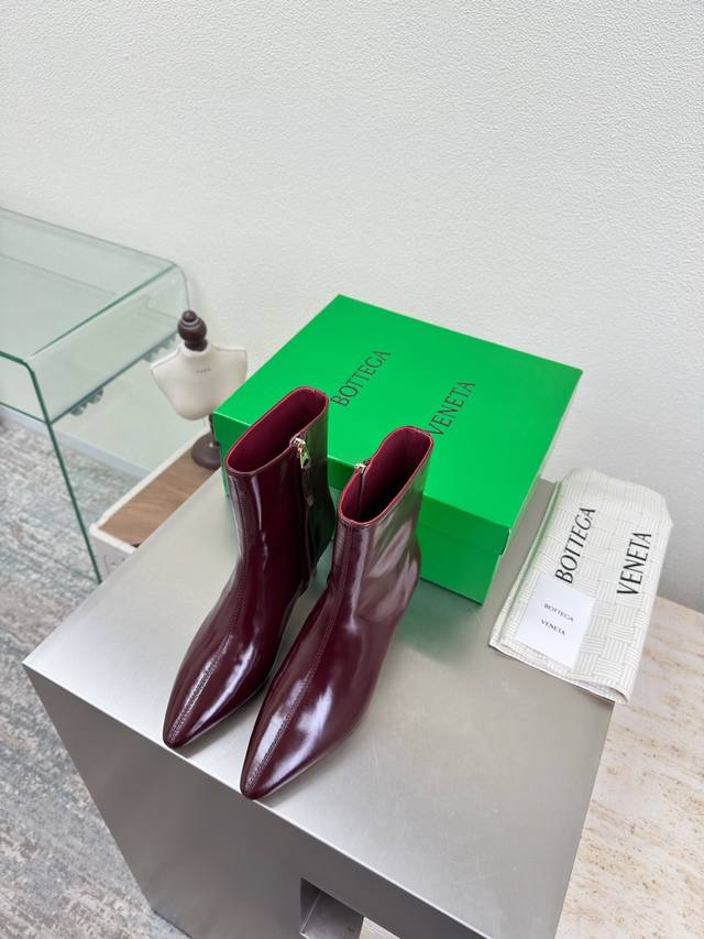 Bv Women's Sofia Comfortable Ankle Boots 7cm Heel in Calfskin Hand-woven Back Op