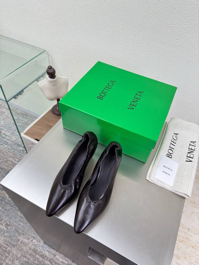 Bv Women's Sofia Ballet Flats Leather Ballet Flats Coffee Oil Leather Family Wov