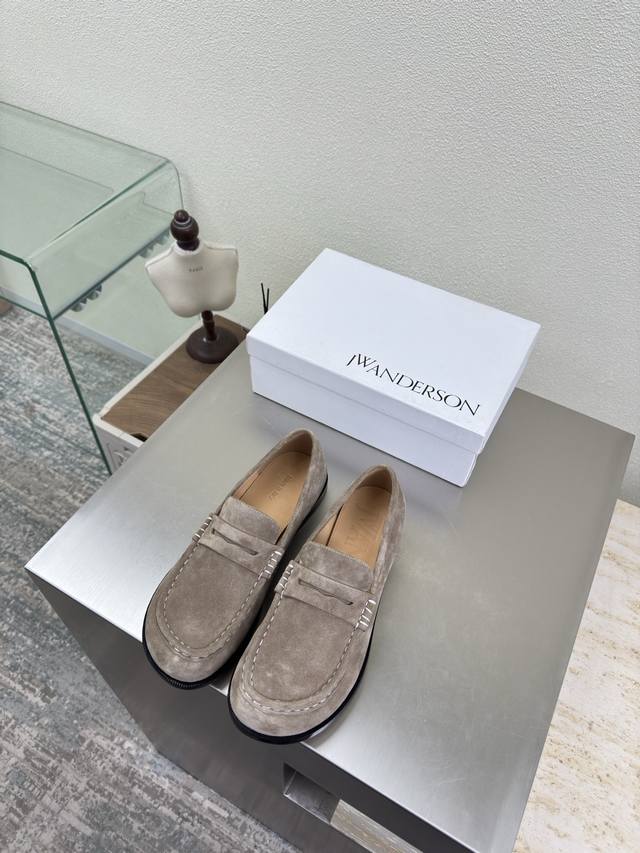 Jw Hand-stitched classic loafers, JW designer brand women's shoes, camel suede l