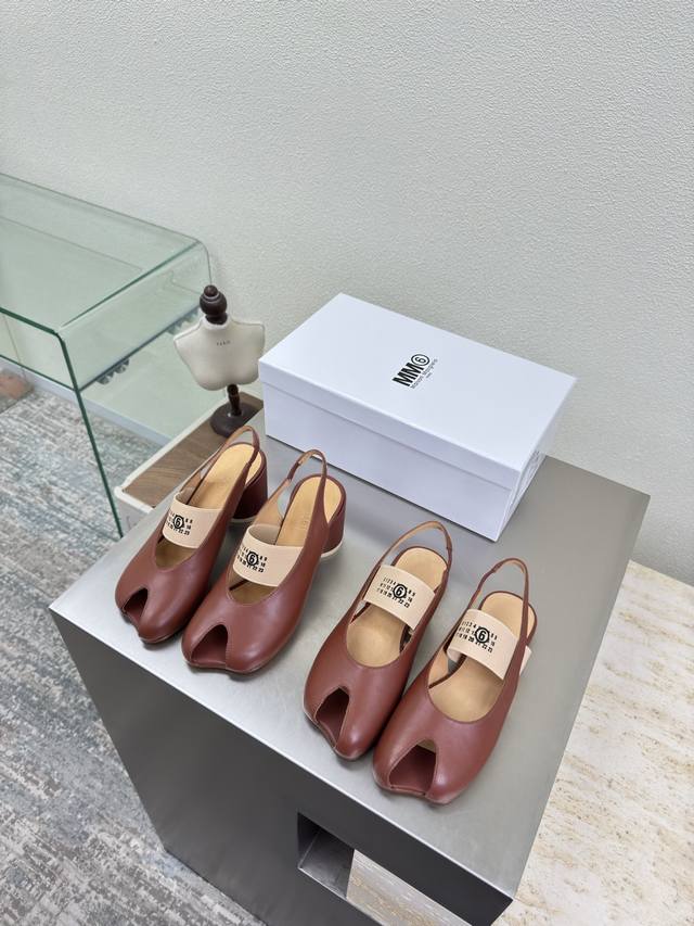 Apple head fish mouth elastic logo Mary Jane latest little 6 mid heel 7Cm flat