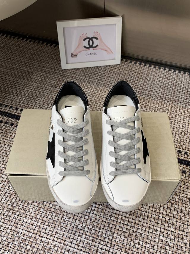 Women's & Men's Ggdb Retro Distressed Height-Increasing Star-Shaped German Trai