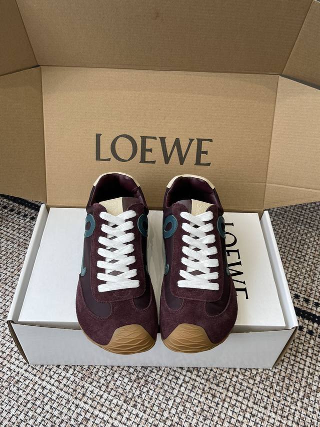 Loewe 25Ss Autumn/Winter New Balletrunner Couple Style Ballet Sneakers Classic a