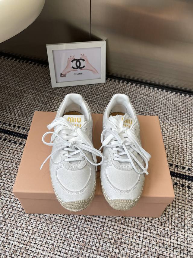 Miu Miu 25Ss Autumn/Winter New Woven Rope Fisherman Shoes Latest Runway Collecti