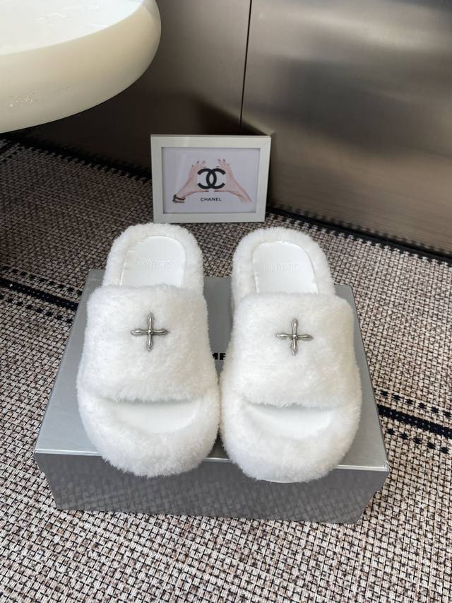 Smfk 25Ss Autumn/Winter New Thick-Soled Furry Slippers Smfk Icon Furry High-Heel