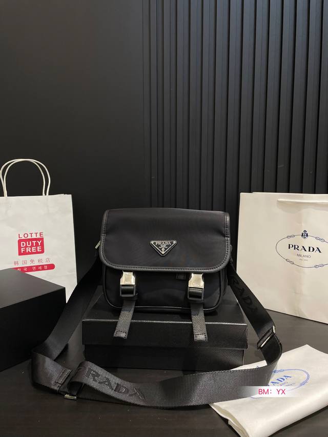 With Box Prada Prada 22 New Canvas Messenger Bag Logo Hardware Original One-To-O