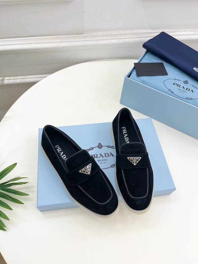 Women's And Men's Prada 24 Runway Edition Triangle Buckle Loafer Series Upper: O