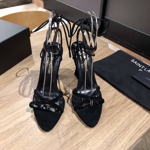 Yves Saint Laurent Saint Laurent Ysl Belted Elegant High-Heel Sandals 2025 New S